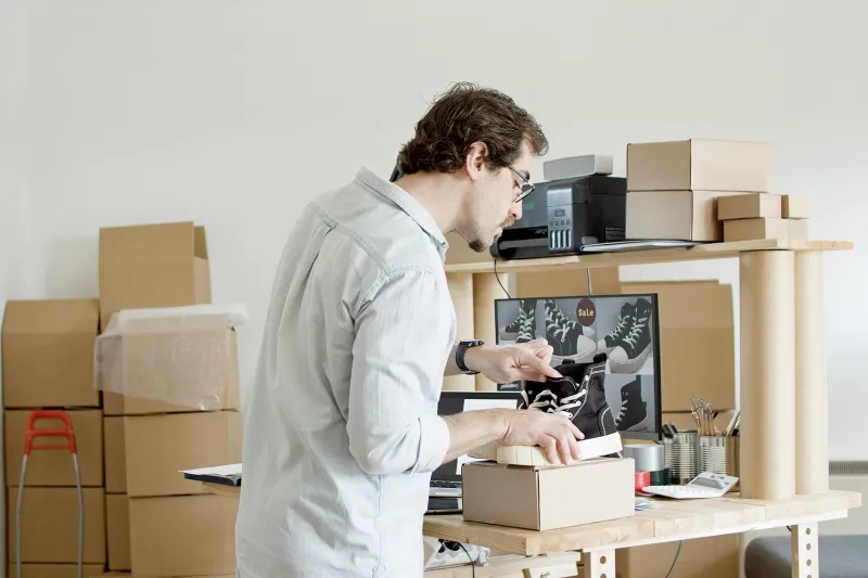 Como PMEs Brasileiras Estão Usando Brindes Personalizados para Construir Marcas que Crescem